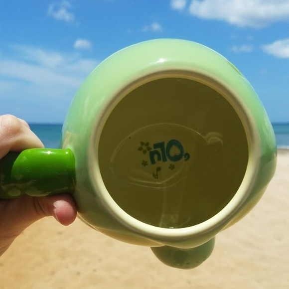 Disney | Other | Rare Disney Aulani Olu Mug | Poshmark